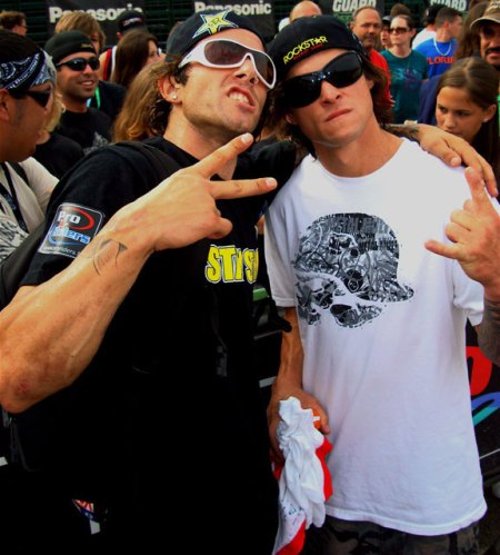 Luke Parslow and Metal Mulisha's Brian Deegan throwin it up for the Pro 